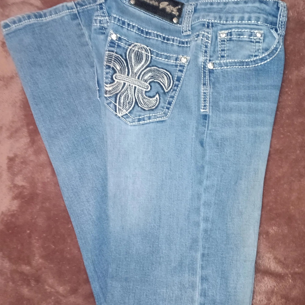 Junior Size 14 Rodeo Girl Blue Jeans with Embroidered Pocket